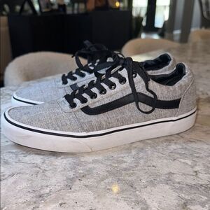 👟 Vans Gray Canvas Sneakers Sz 9 Men